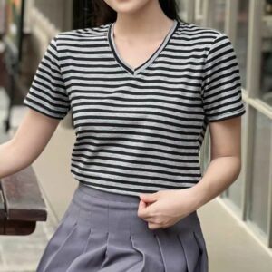 Áo Thun Nữ Kẻ Sọc Đơn Giản